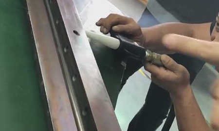 干冰清洗機(jī)熔噴布模頭清洗應(yīng)用案例視頻 