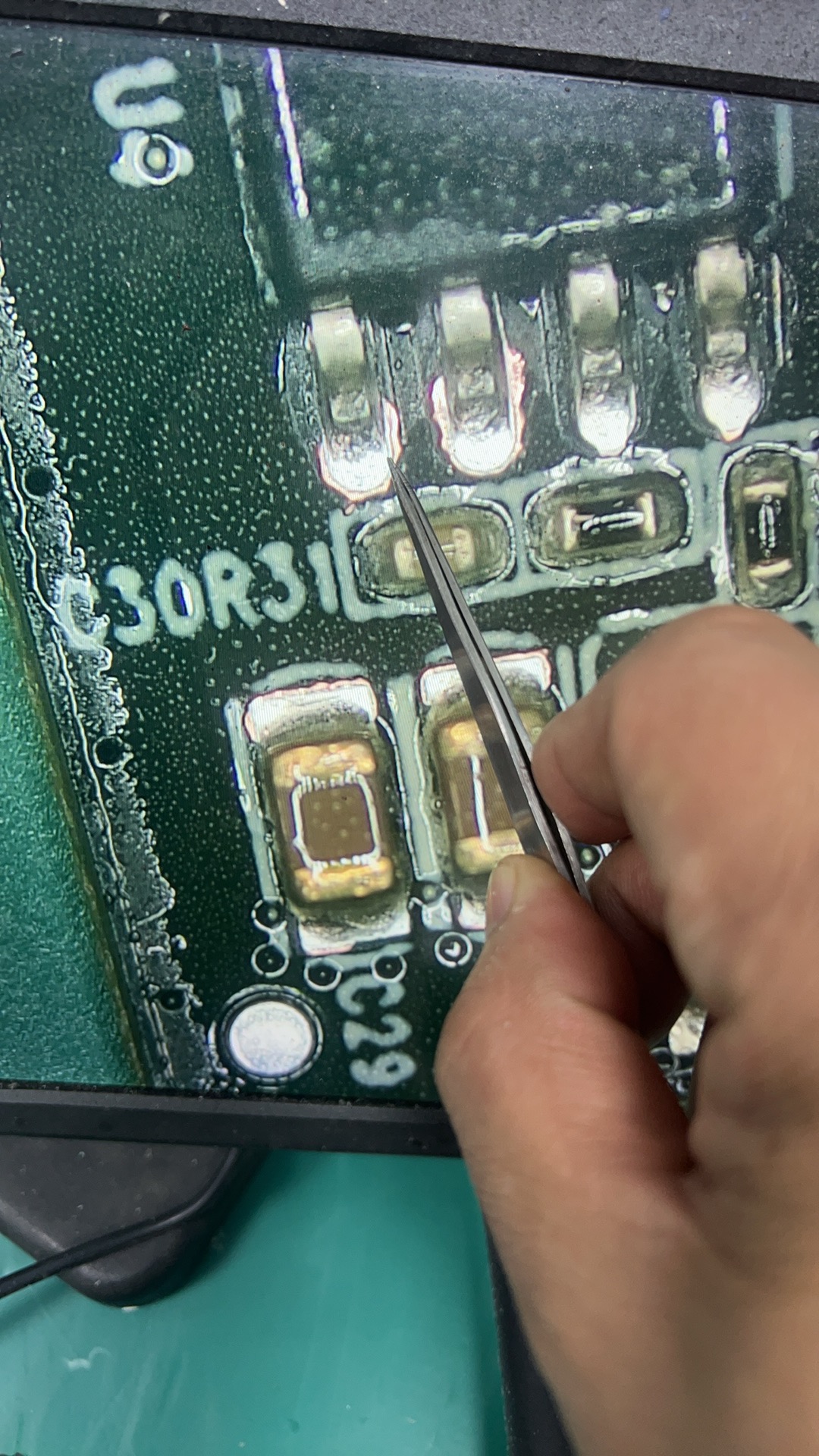 干冰洗三防漆，怎么防止破絕緣漆？ 